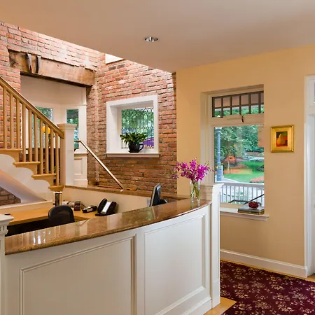 Woodley Park Guest House-3