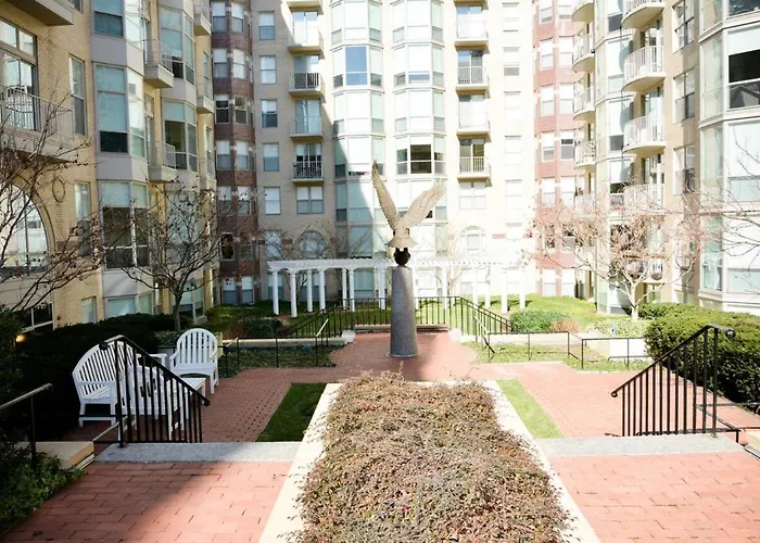 Apart hotel: Heaven On Washington Fully Furnished Apartments